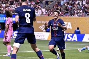 爱游戏app-今夜拜仁慕尼黑备战NBA季后赛，临场应变细节曝光，媒体盛赞，轮换策略成焦点的简单介绍