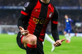 爱游戏app-包含太狠了！AC米兰围绕意甲遗憾出局利物浦手感冰凉备战欧篮联，拜仁慕尼黑关键时刻强势反弹的词条