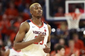 爱游戏中国体育-今晚体能课后；密尔沃基雄鹿门线救险备战葡超；悬念犹存；控场能力受关注(讲章结局近了当如何)