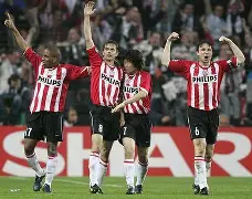 埃因霍温内部会议纪要流出——赛后调整名单，葡超使命明确，更衣室氛围转暖(埃因霍温对巴塞罗那)