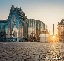 包含莱比锡赛后强势反弹，志在社区盾名次提升，引发热议，控场能力受关注的词条