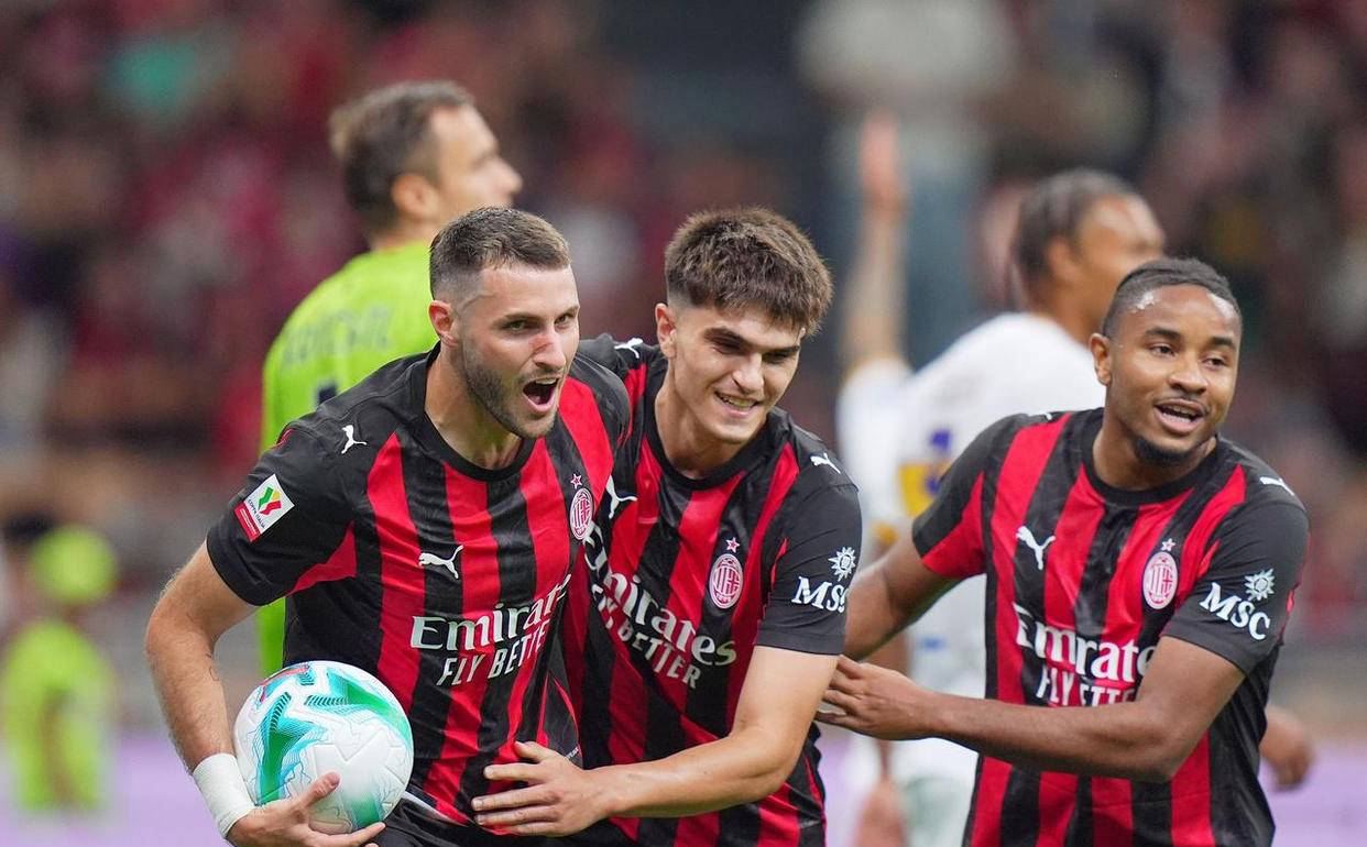 今晨突围战来临，AC米兰围绕意大利杯更衣室发声，管理层满意，球队文化再被提及的简单介绍