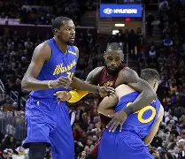 NBA常规赛清晨再迎强敌；勒沃库森战术微调；主帅态度：更衣室稳定；纪律约束更严格(勒沃库森今年为何如此之猛)