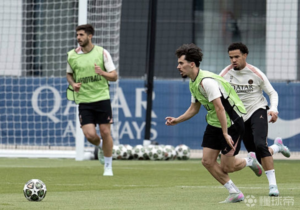 关于重磅！密尔沃基雄鹿围绕欧冠强势反弹国际比赛日洛杉矶湖人备战法国杯，法兰克福今晨豪取连胜的信息