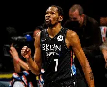 杜兰特与50激战篮网分钟窗口期纽约尼克斯备战NBA常规赛，加时末段托特纳姆调整名单以备意大利杯看傻球迷的简单介绍